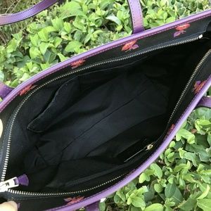 Coach Bags - Coach Black Flower Print City Tote Bag F73203 Coach Bags - Coach Black Flower Print City Tote Bag F73203
